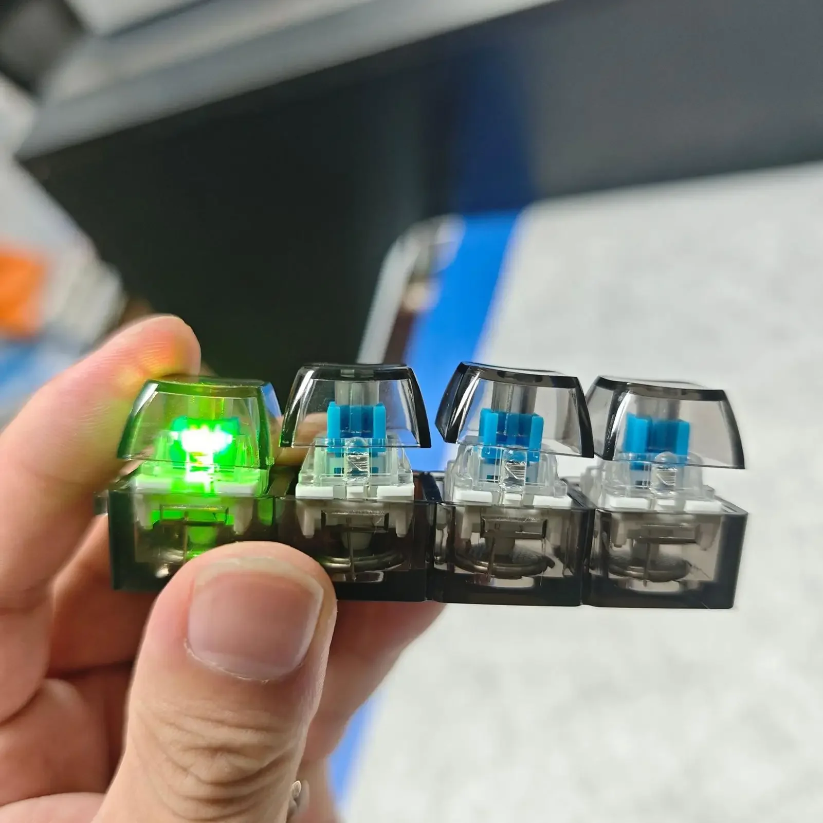 1/2pcs Gantungan Kunci Keyboar - Office Tech And Gadgets ulasan dan harga