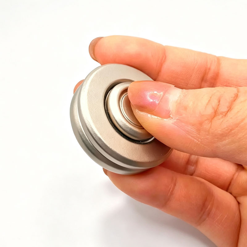 Fidget Spinner Logam UFO BARU, - Cool Office Tech Gadgets ulasan dan harga